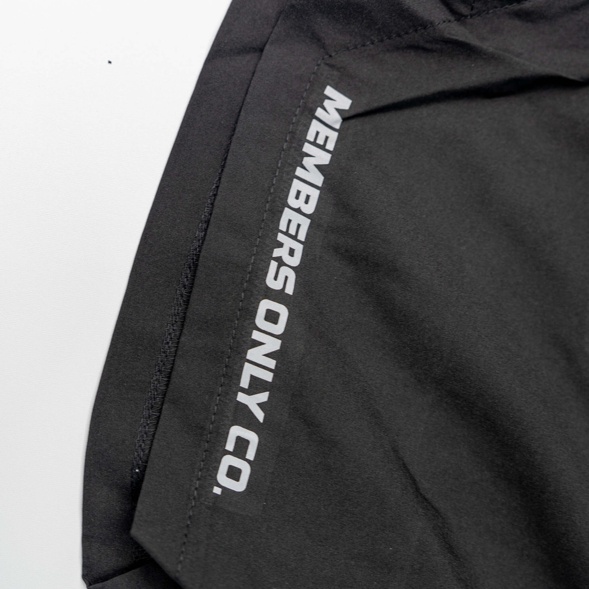 essential motion training shorts